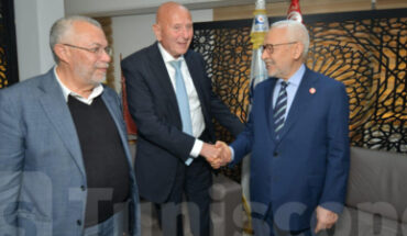 الدستوري الحر يقدم شكايات جزائية ضد نجيب الشابي ورضا بالحاج وجوهر بن مبارك وزمرتهم الدستوري الحر يقدم شكايات جزائية ضد نجيب الشابي ورضا بالحاج وجوهر بن مبارك وزمرتهم