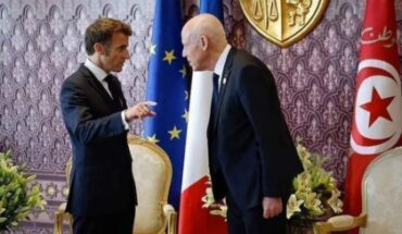 Macon fourre son nez dans les affaires intérieures de la Tunisie avec l’accord de Kaïs Saied Macon fourre son nez dans les affaires intérieures de la Tunisie avec l’accord de Kaïs Saied
