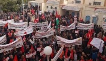 عثمان الجلولي في قفصة:البلاد تنحرف نحو المساس بالسيادة الوطنية وبالحرّيات وضرب العمل النقابي عثمان الجلولي في قفصة:البلاد تنحرف نحو المساس بالسيادة الوطنية وبالحرّيات وضرب العمل النقابي