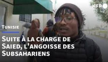 Inquiets pour leur sécurité en Tunisie, de nombreux Subsahariens préfèrent partir Inquiets pour leur sécurité en Tunisie, de nombreux Subsahariens préfèrent partir