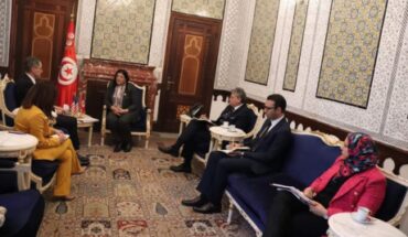 سفارة الولايات المتحدة الأمريكية بتونس تعدّل ماجاء في بيان وزارة المالية سفارة الولايات المتحدة الأمريكية بتونس تعدّل ماجاء في بيان وزارة المالية