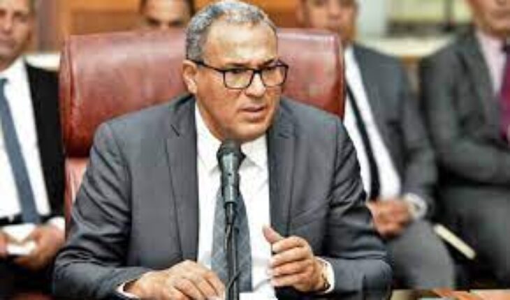 وزارة التربية تقرر إعفاء 350 مدير مدرسة ابتدائية وحجز أجرة شهر ل 17 ألف معلّم تمسّكوا بحجب الأعداد