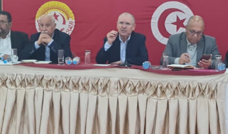 اتحاد الشغل يحذر من الارتدادات الاجتماعية لقانون المالية