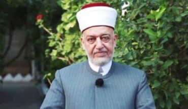 غزة : إستشهاد وزير الأوقاف الأسبق في قصف صهيوني إستهدف منزله غزة : إستشهاد وزير الأوقاف الأسبق في قصف صهيوني إستهدف منزله