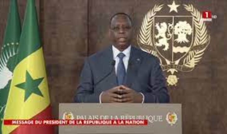 Le président sénégalais annonce le report sine die de la présidentielle du 25 février
