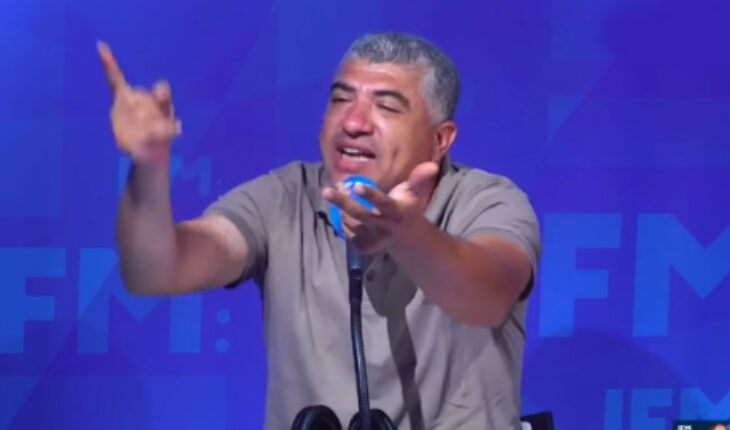 يحق لنجيب الدزيري أن يلعق حذاء الرئيس كيفما يشاء