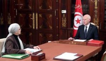 وزارة العدل تدوس على كل القوانين والأعراف التي تنظم زيارات المحامين لمنوبيهم وزارة العدل تدوس على كل القوانين والأعراف التي تنظم زيارات المحامين لمنوبيهم