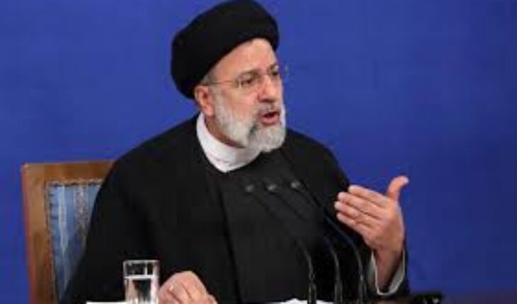 Le président iranien considère l’attaque de son pays contre Israël de « légitime défense »