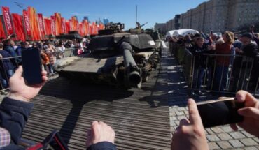 Russie : les blindés occidentaux capturés sur le front en Ukraine exposés à Moscou Russie : les blindés occidentaux capturés sur le front en Ukraine exposés à Moscou