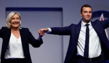 France : le Rassemblement national largement en tête avant un second tour décisif France : le Rassemblement national largement en tête avant un second tour décisif
