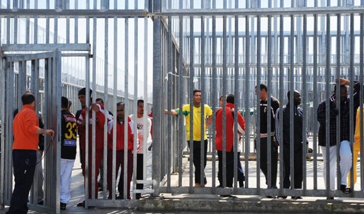 Environ 3 000 migrants tunisiens sont en détention en Italie