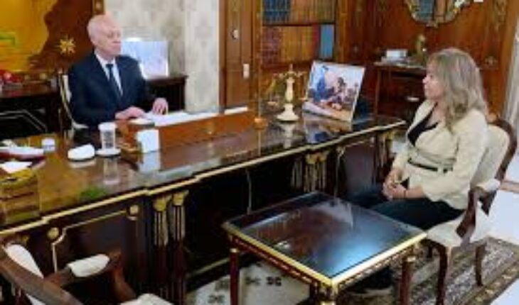 نقابة الصحافيين تدعو إلى الإيقاف الفوري لوضع اليد التي تمارسها السلطة التنفيذية على وسائل الإعلام