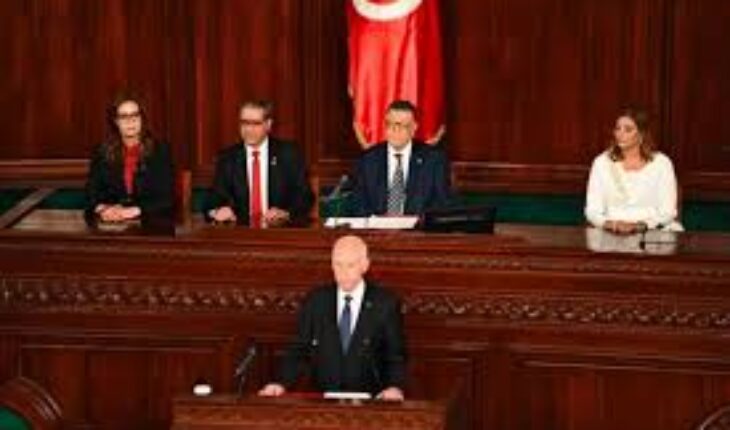 النقابة الوطنية للصحفيين تدين بشدة حرمان مجلس بودربالة مجموعة من الصحفيين من تغطية جلسة أداء قيس سعيد اليمين