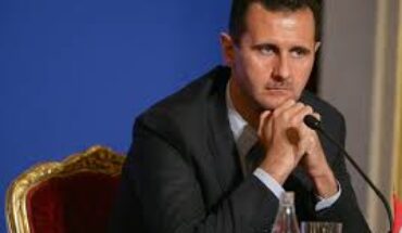 Dans sa première déclaration depuis Moscou , Assad affirme que la Syrie est «désormais aux mains des terroristes» Dans sa première déclaration depuis Moscou , Assad affirme que la Syrie est «désormais aux mains des terroristes»