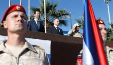 Bases russes en Syrie : Moscou juge « nécessaire » de discuter avec les futures autorités Bases russes en Syrie : Moscou juge « nécessaire » de discuter avec les futures autorités