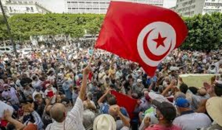 الدستوري الحرّ يهيب بكافة القوى الوطنية مساندة المسيرة الوطنيّة يوم السبت 18 جانفي