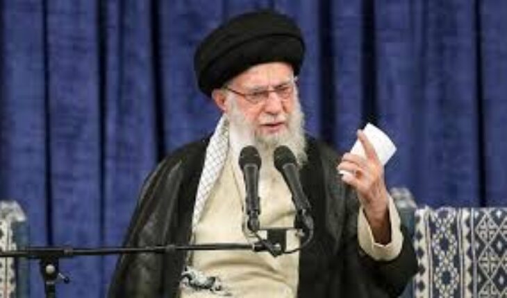 Khamenei : l’appel à des pourparlers lancé par des puissances « tyranniques » ne vise pas à résoudre les problèmes
