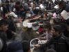 Israël adopte une politique de blocage de l’aide humanitaire à Gaza.
