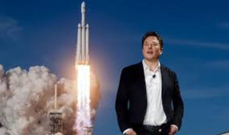La fusée Starship d’Elon Musk explose avant de redescendre sur Terre