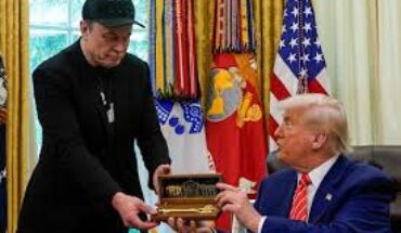 Donald Trump fait ses adieux officiels à Elon Musk à la Maison-Blanche Donald Trump fait ses adieux officiels à Elon Musk à la Maison-Blanche