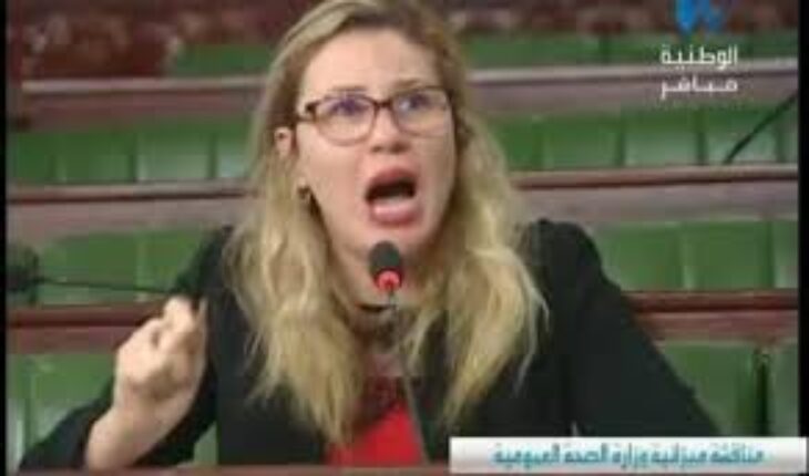 يا بوقلب !! فاطمة المسدي تهدد بالسجن هيئة بوعسكر للإنتخابات إن هي خالفت إنذارها يا بوقلب !! فاطمة المسدي تهدد بالسجن هيئة بوعسكر للإنتخابات إن هي خالفت إنذارها