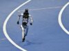 Chine : des humanoïdes battent des records sportifs humains aux World Robot Games