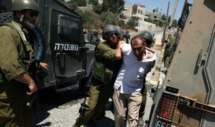 Cisjordanie occupée : Israël met fin aux activités de l’équipe de soutien militaire britannique à Ramallah. Cisjordanie occupée : Israël met fin aux activités de l’équipe de soutien militaire britannique à Ramallah.
