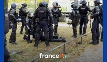 Colère des lycéens en France : Téhéran convoque l’ambassadeur Français et proteste contre la violence policère